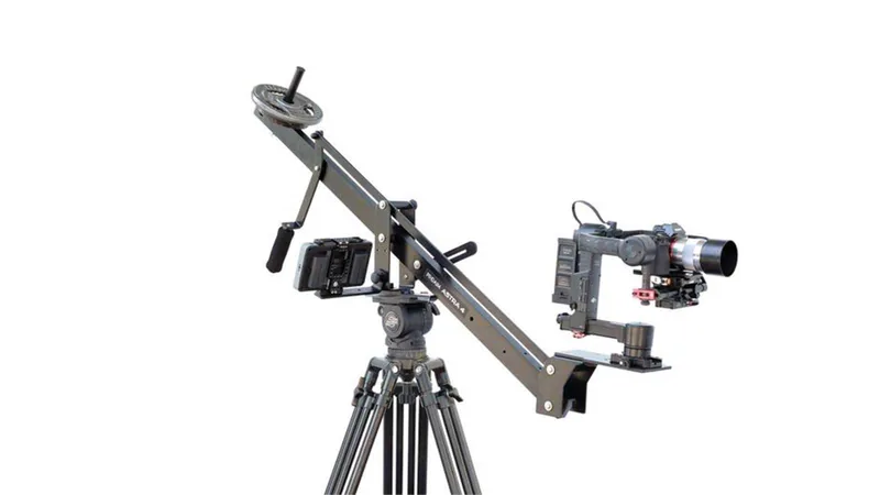 8 ft. camera jib with remote head automation gear